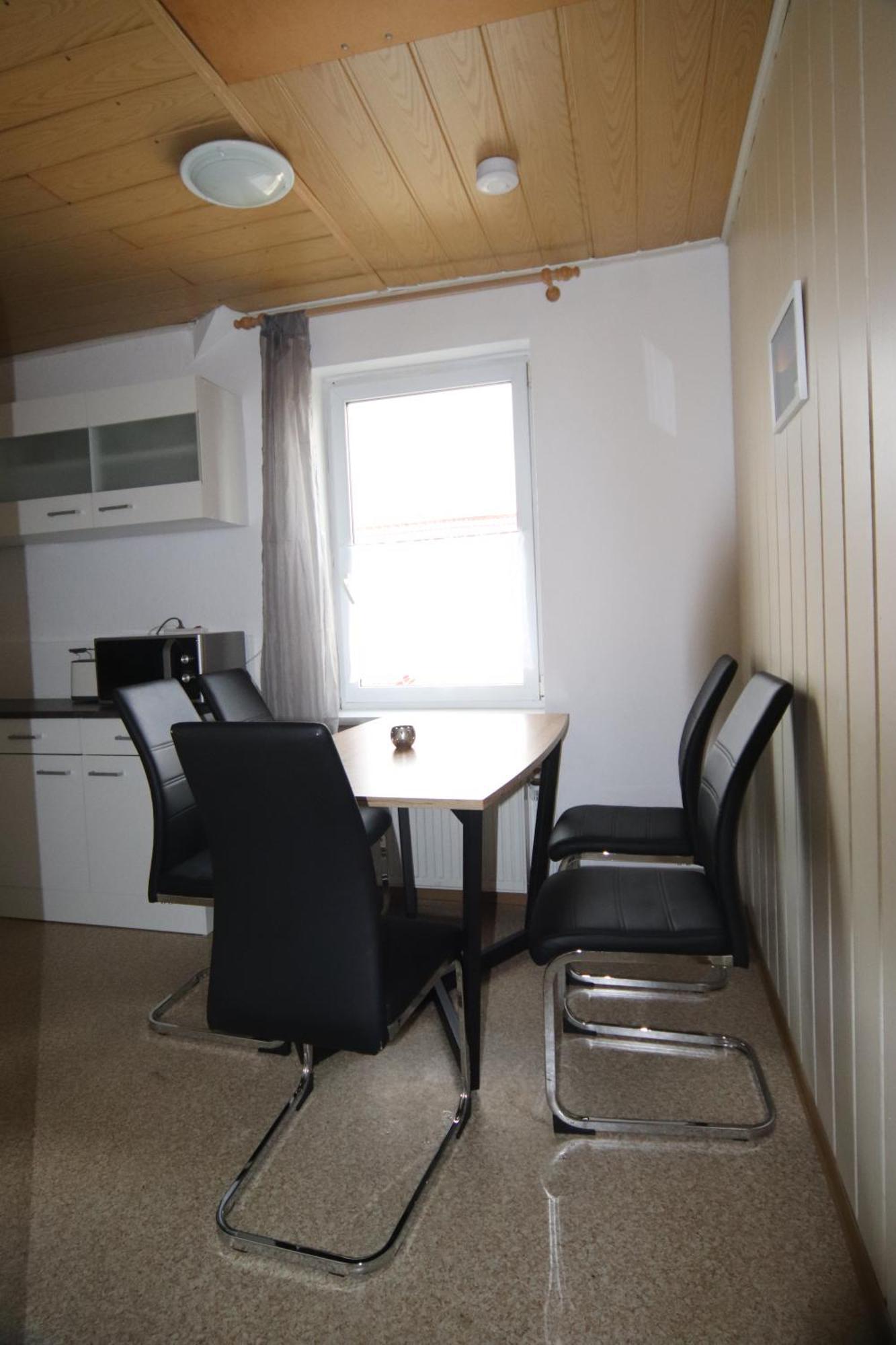 Ruhige Wohnung Mit Terrasse Nur 5 Minuten Zur Mueritz Marienfelde 외부 사진